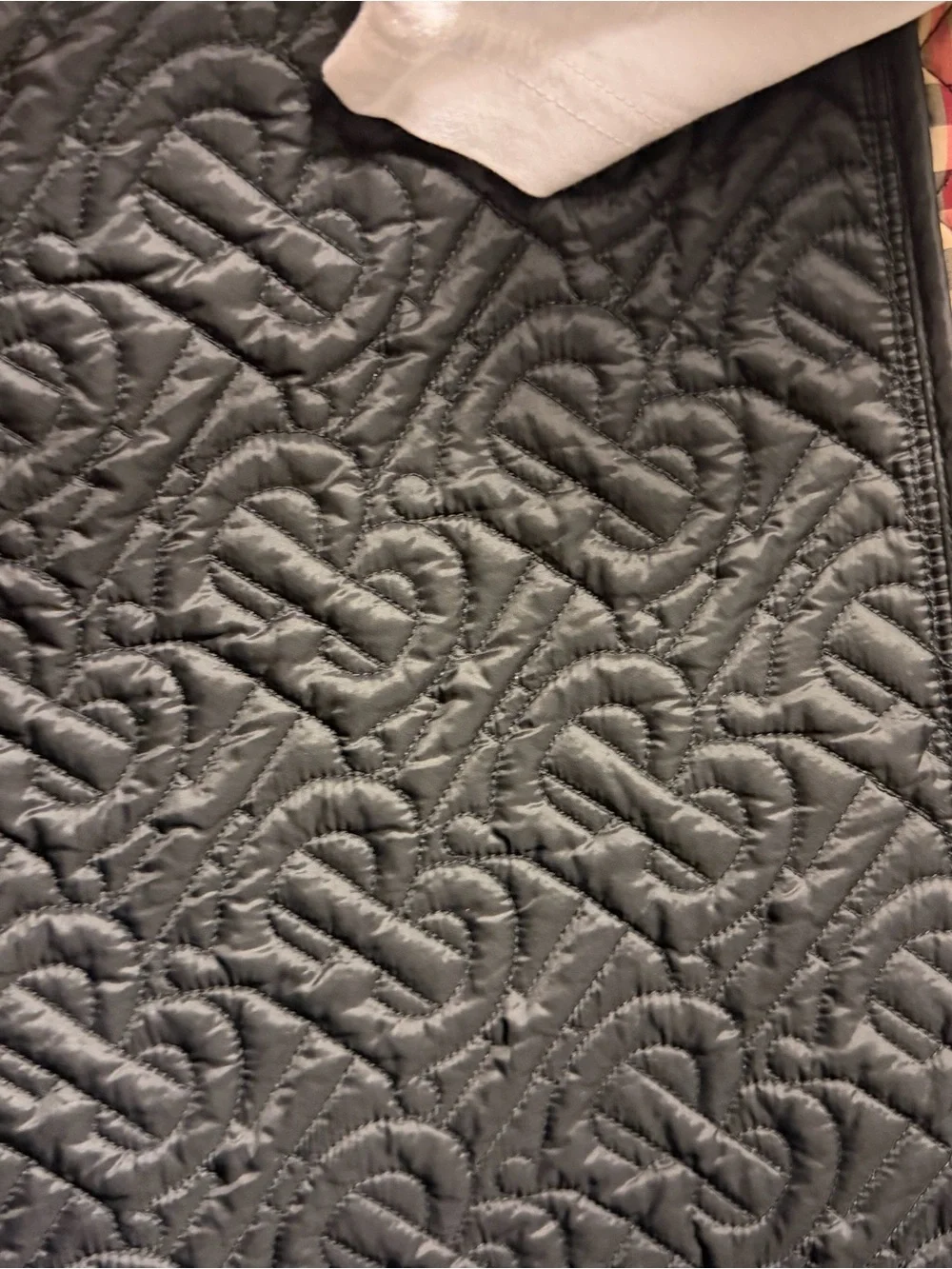 Burberry Black Quilted Puffer Jacket with Signature Check Cuff**AUTHENTIC**